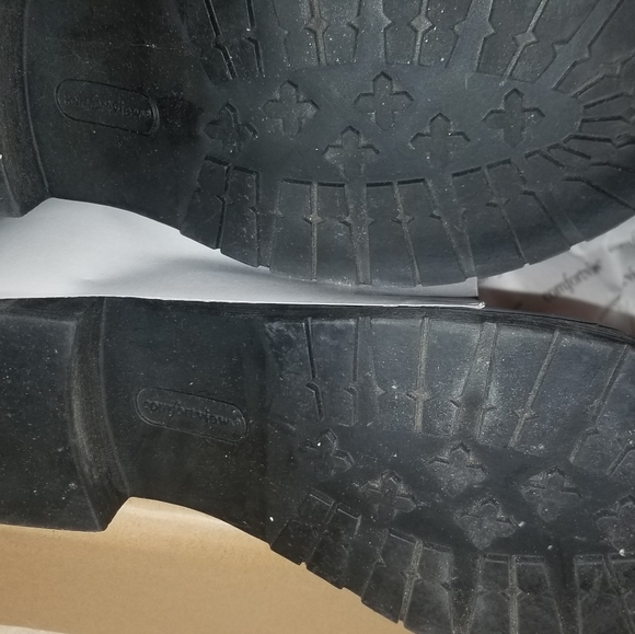 Gray Riding boots. Size 8.5 WW wide calfs. - Picture 4 of 5